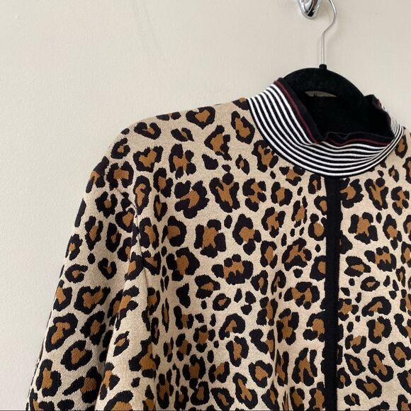 Pinko-Jacquard Oversized Leopard Print Crop Long Sleeve Top - Picture 3 of 8